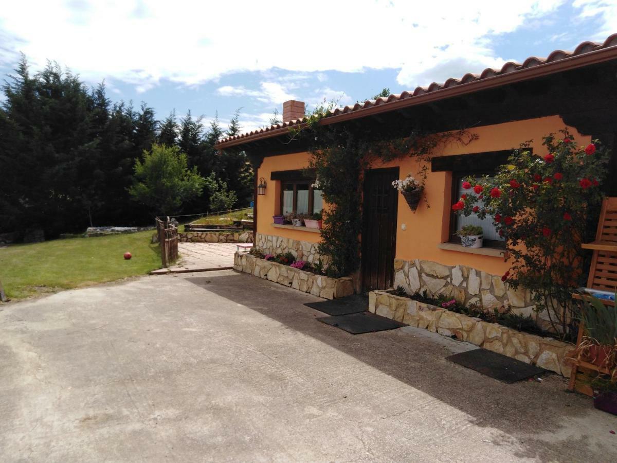 Casa Las Ninas Quintanahedo Exterior foto